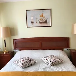 https://fantastico-apartamento-a-100-m-del-centro.catalonia-hotels.com